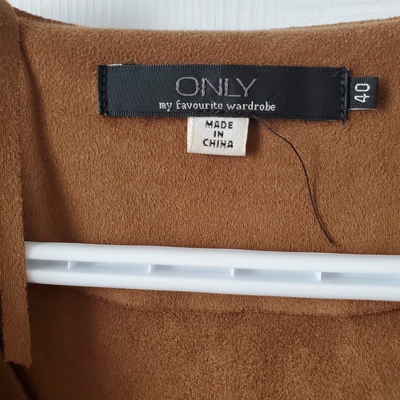 Only Fringe Sleeveless Vest - Picture 4 of 4